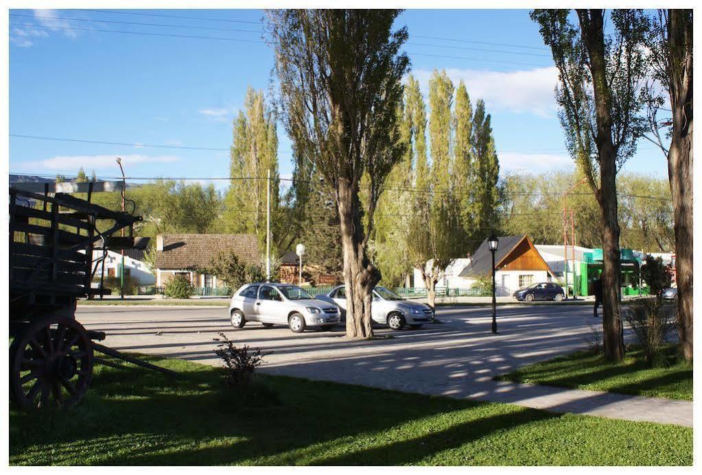 El Puente Aparts- Departamentos Independientes El Calafate Eksteriør bilde